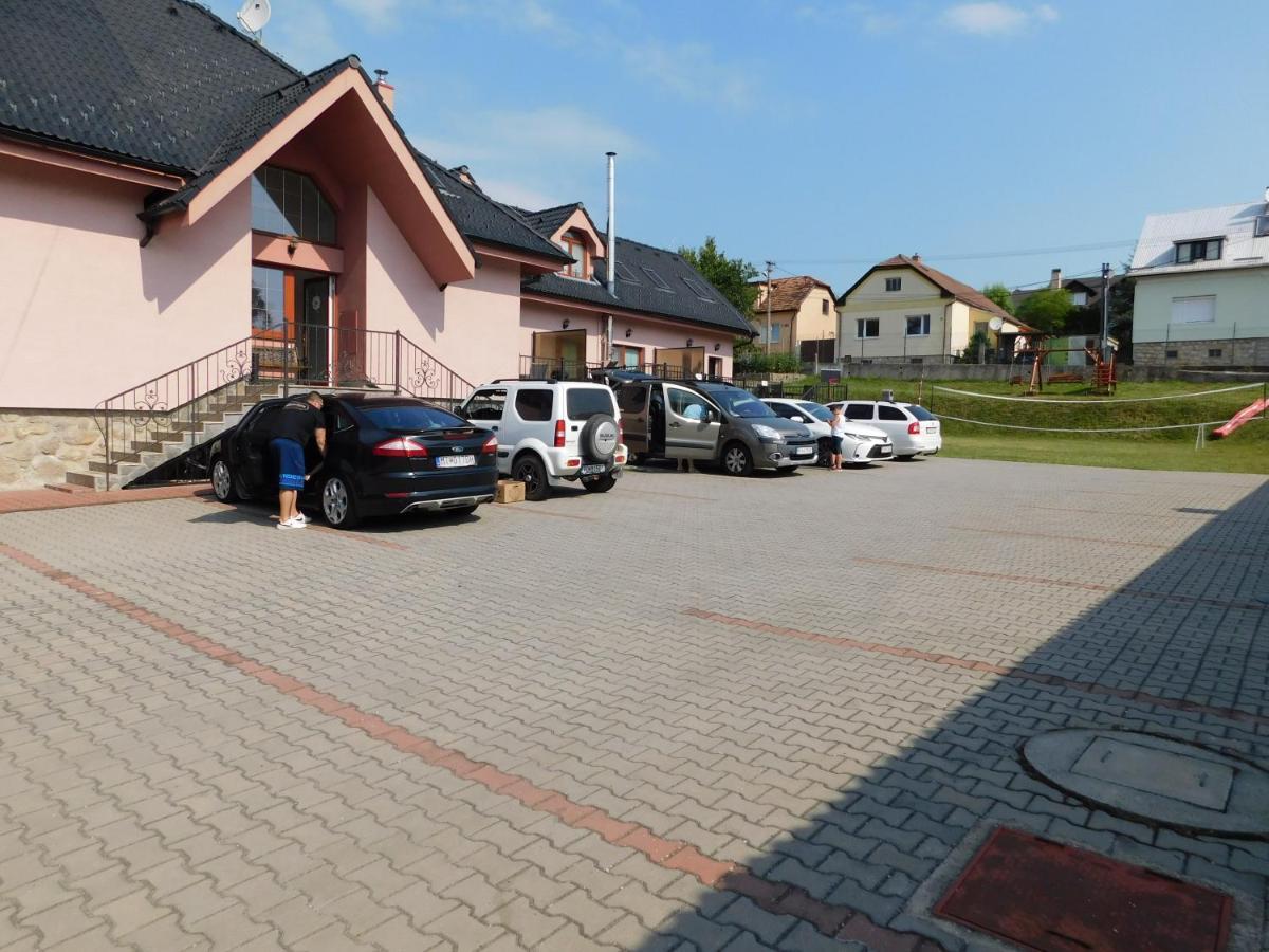 Apartmanovy Penzion Bojnice Exterior photo